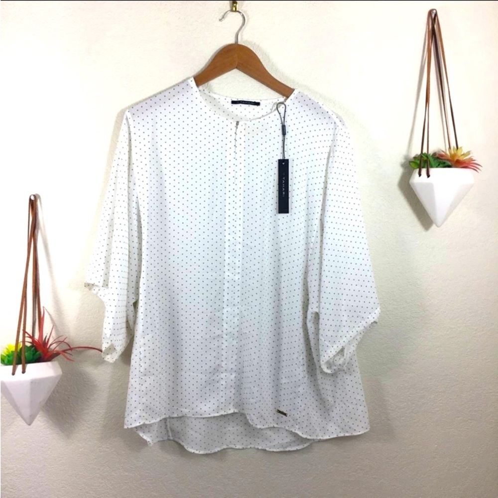 NWT T Tahari white black polka dot flowy blouse